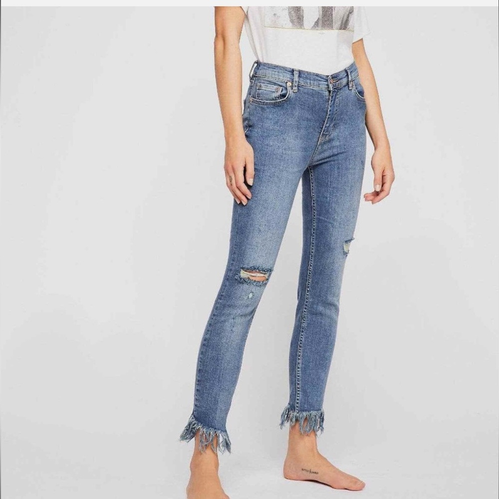 Free People Great Heights Frayed Skinny Jeans